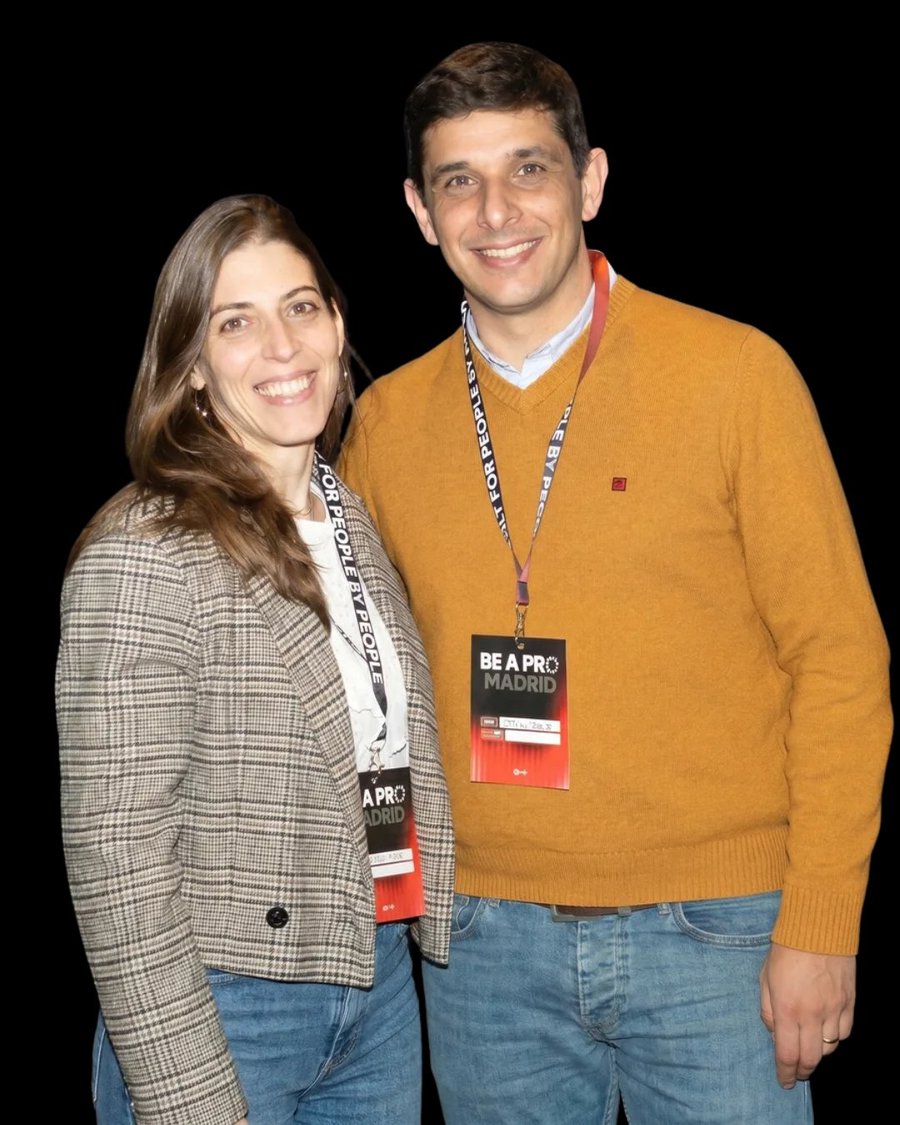 Joana e Bruno, fundadores da VEMTRAVEL